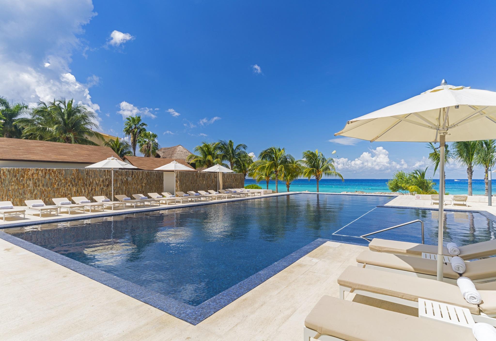 The Westin Cozumel Hotel Exterior photo