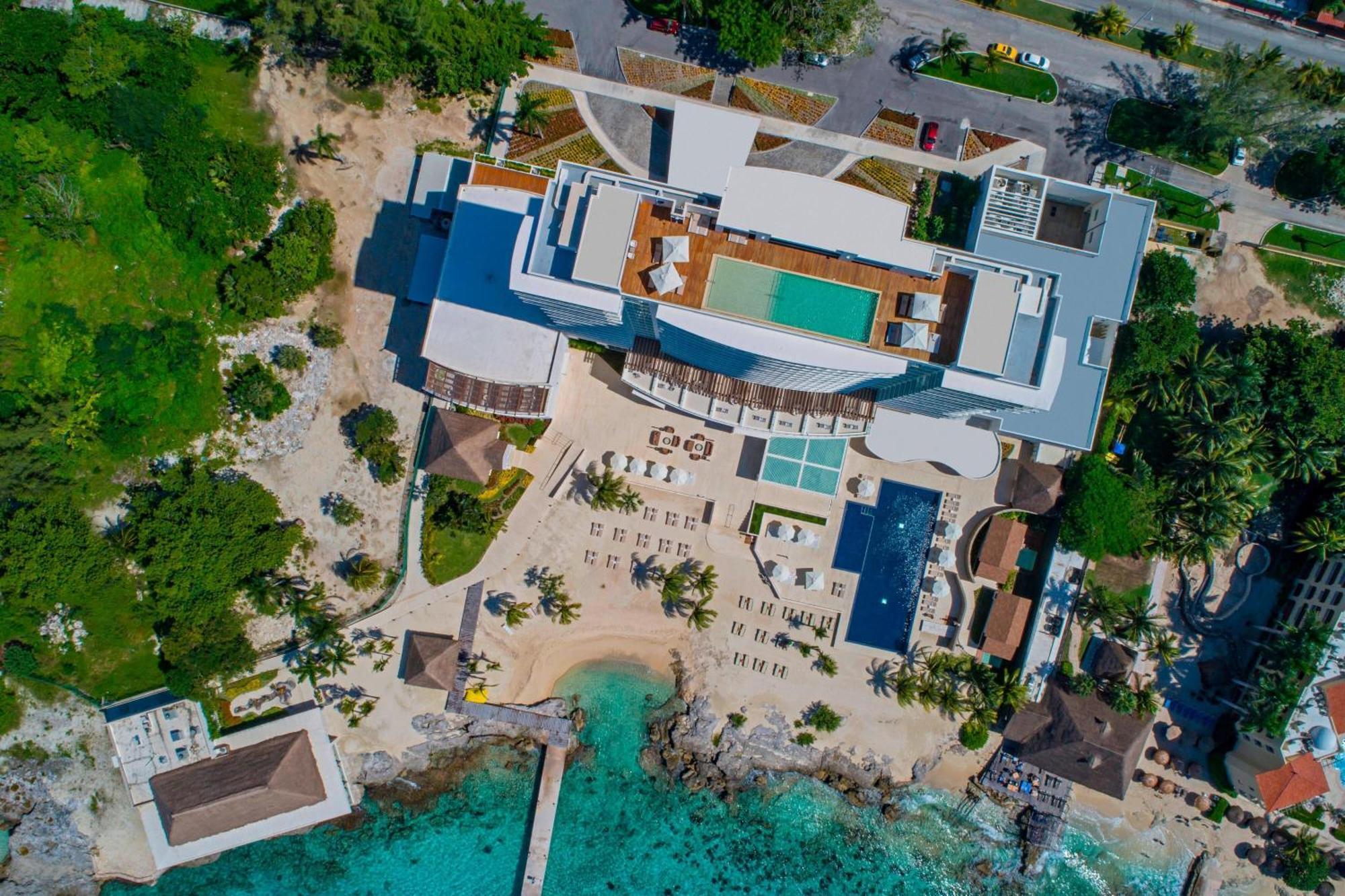 The Westin Cozumel Hotel Exterior photo